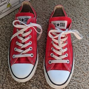 (Red) Converse Low Tops Womens Size 8